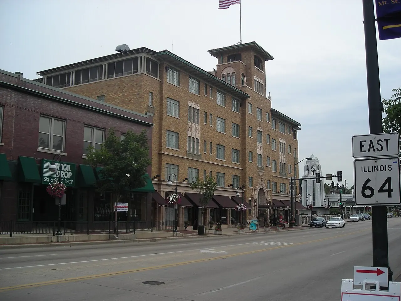 Hotel Baker, St. Charles: Hotel Baker (St. Charles, IL) 05